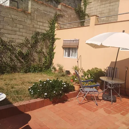 The Anex Reformado Recientemente Apartment Palafrugell