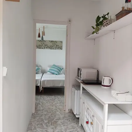 The Anex Reformado Recientemente Apartment